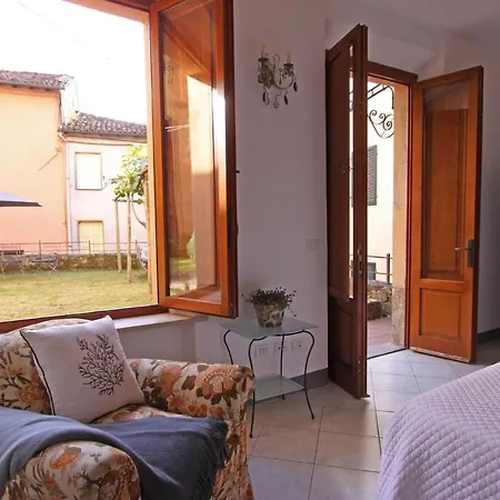 Palazzo Due Sorelle - Giardino *