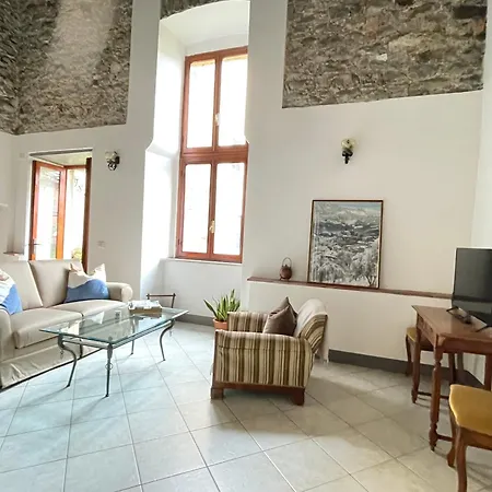 Palazzo Due Sorelle - Giardino Apartamento Barga